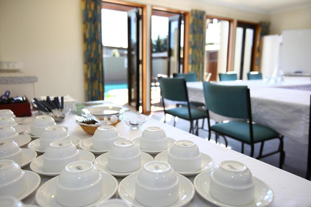 Bethlehem Motor Inn And Conference Centre Tauranga Bagian luar foto