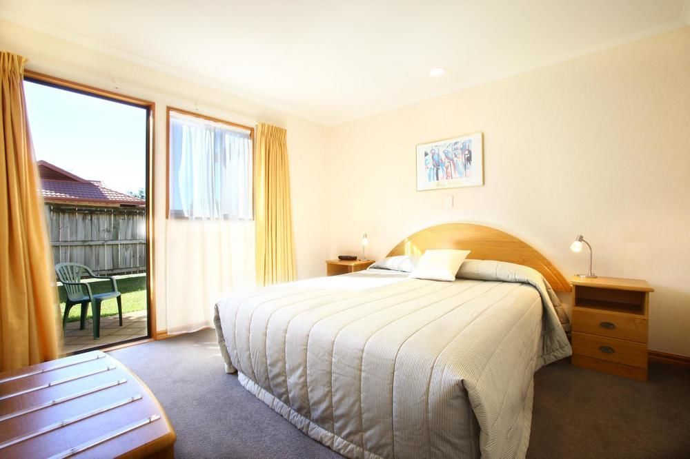 Bethlehem Motor Inn And Conference Centre Tauranga Bagian luar foto