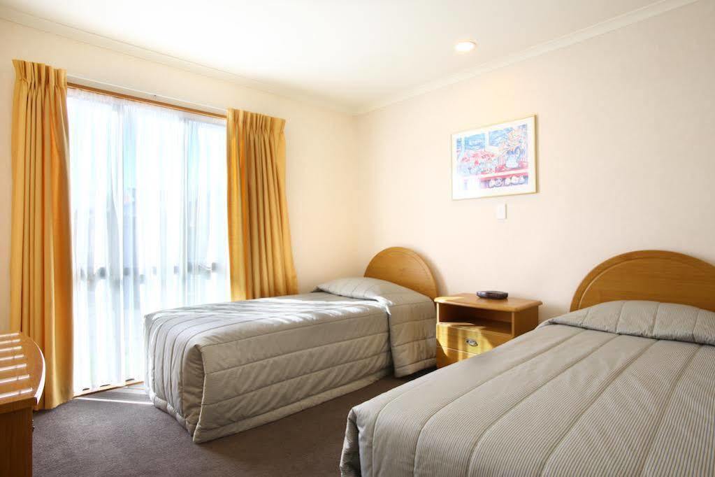 Bethlehem Motor Inn And Conference Centre Tauranga Bagian luar foto