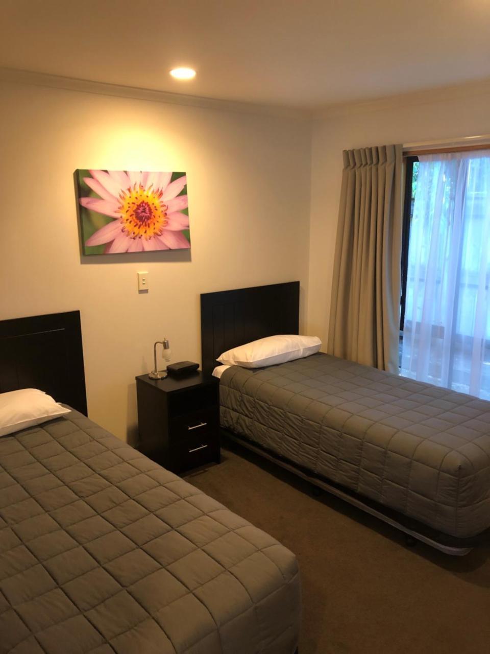 Bethlehem Motor Inn And Conference Centre Tauranga Bagian luar foto