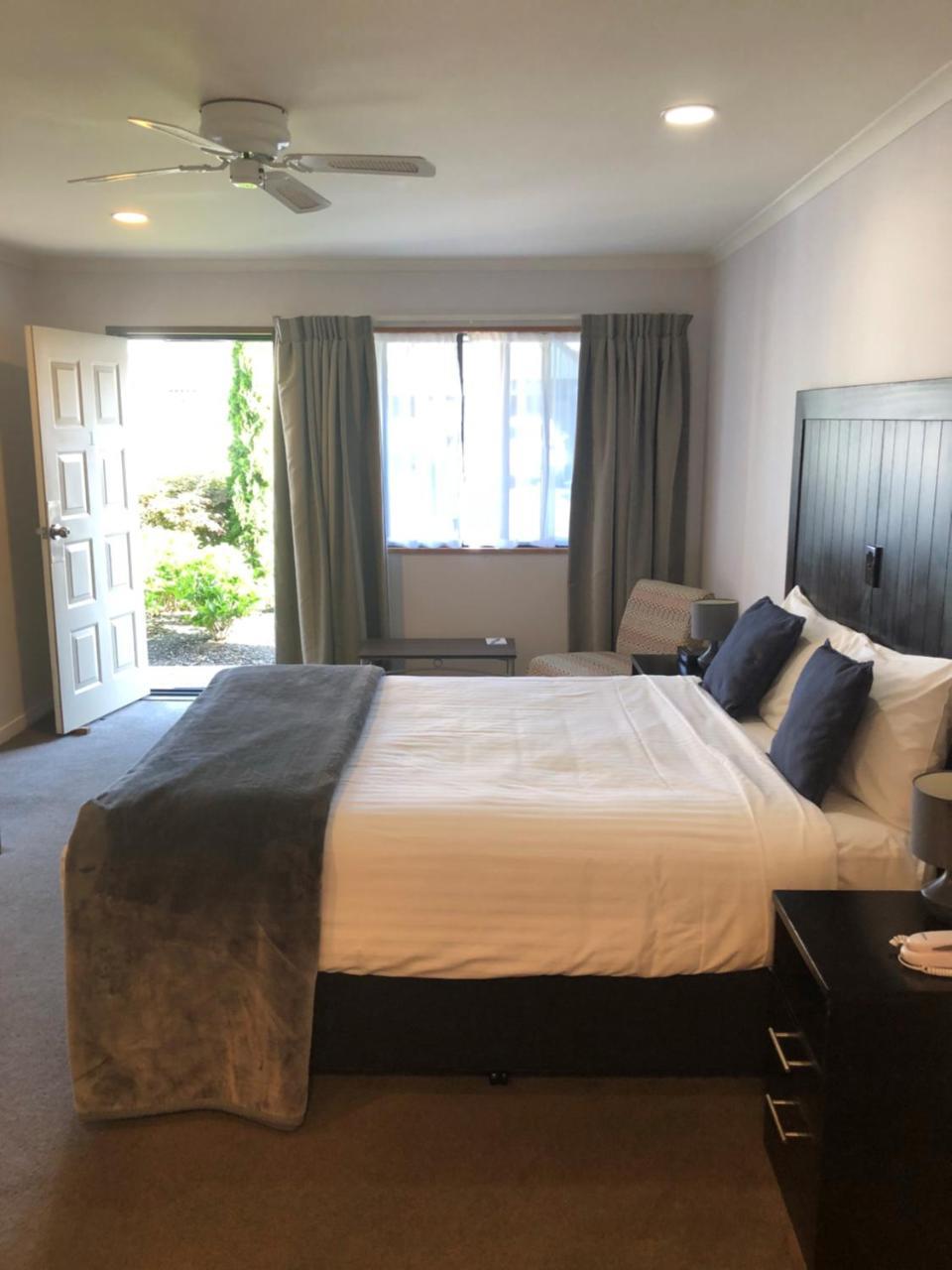 Bethlehem Motor Inn And Conference Centre Tauranga Bagian luar foto